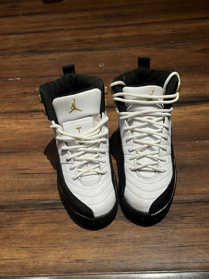 AJ12 Royalty Taxi