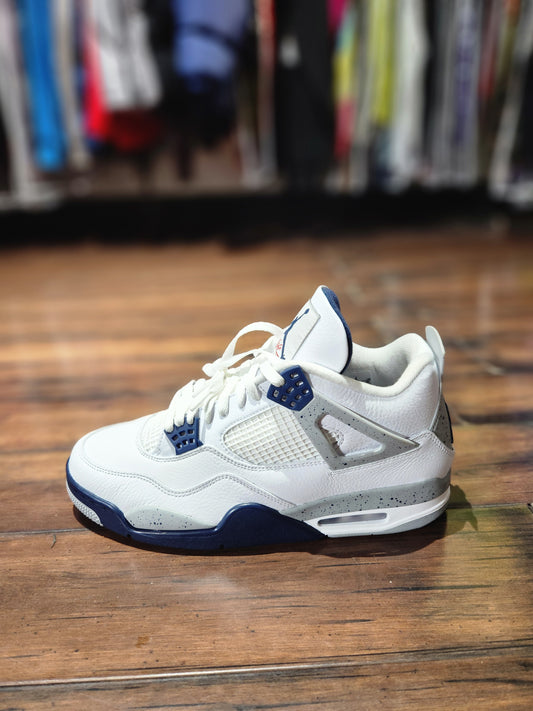 Jordan 4 Military Blue