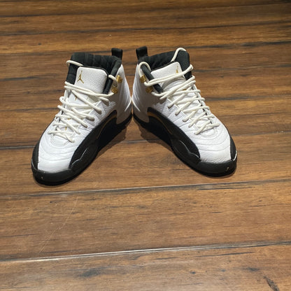 AJ12 “Royalty Taxi”