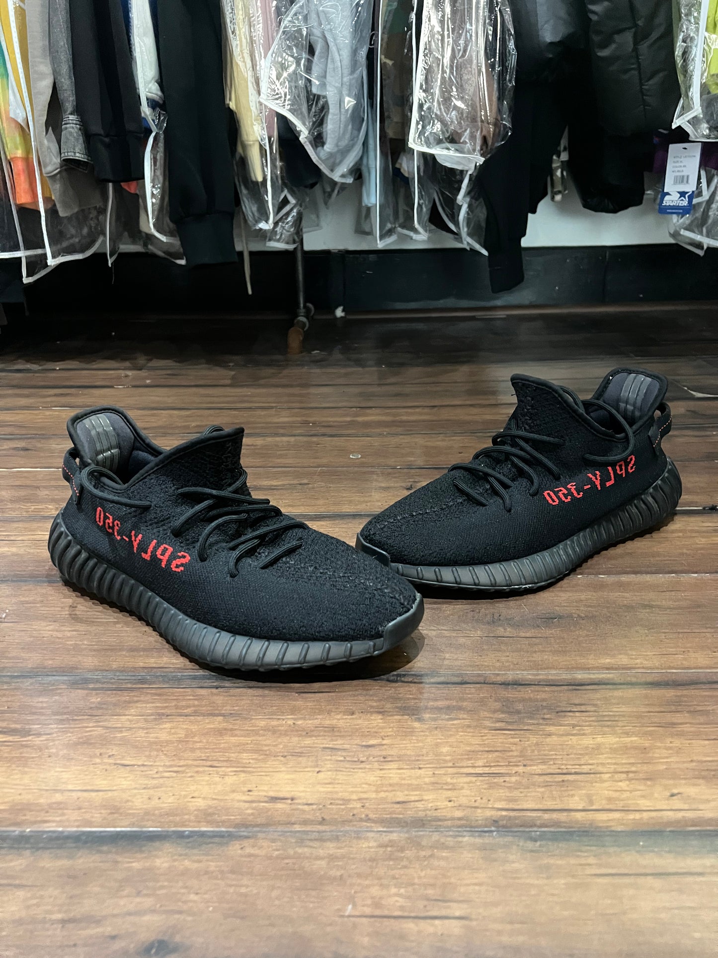 YZY 350 “Bred”